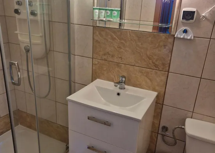 Sternik منزل للإقامة هيل